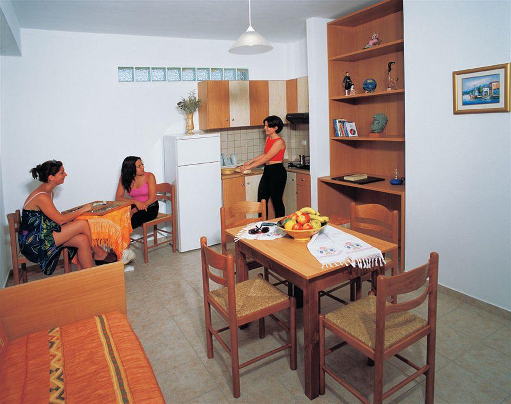 Andy's Plaza Apartment *