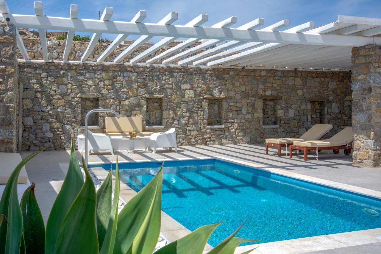 Artemis Villa *