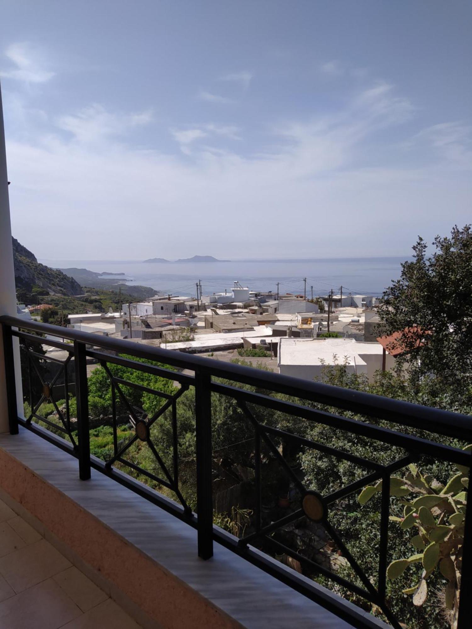 Castro Kerame Apartment