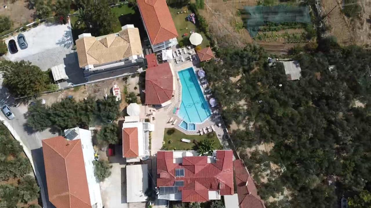 Amoudi Studios Apartments Hotel Aparthotel