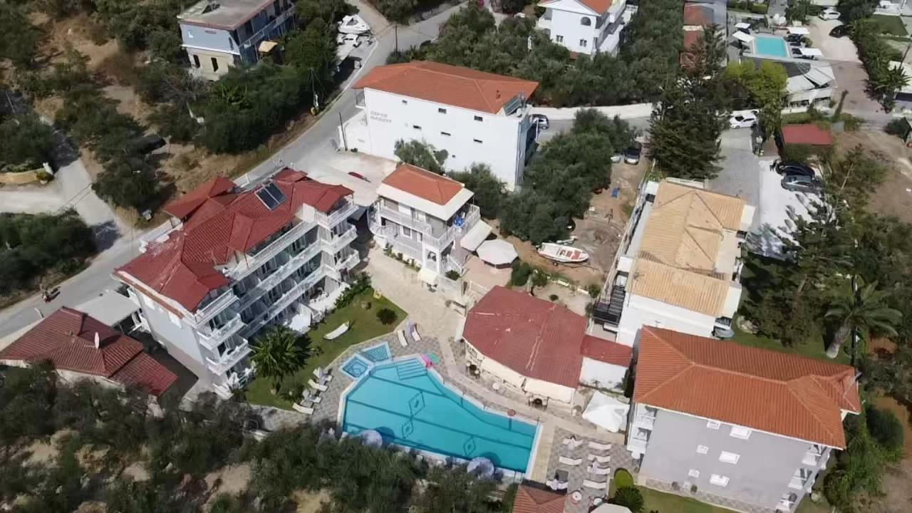 Aparthotel Amoudi Studios Apartments Hotel 3*