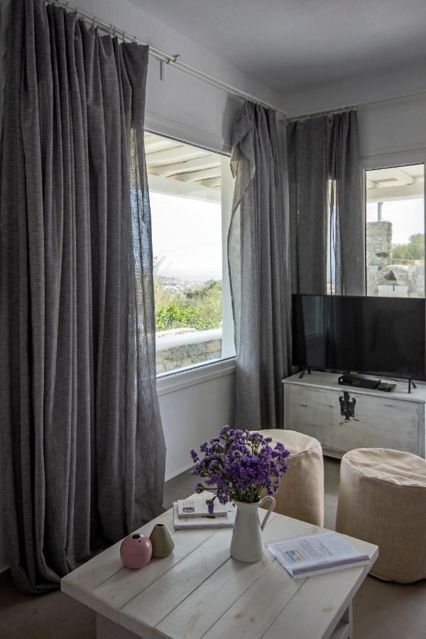 Artemis Villa *