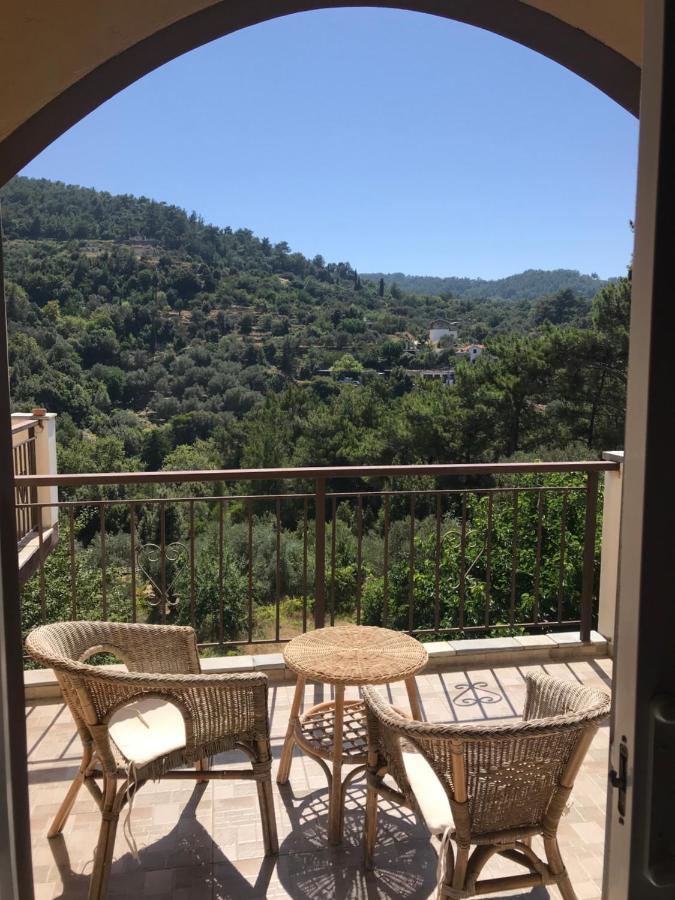 With Loft Raxes Ikaria #5 * Raches (Ikaria)