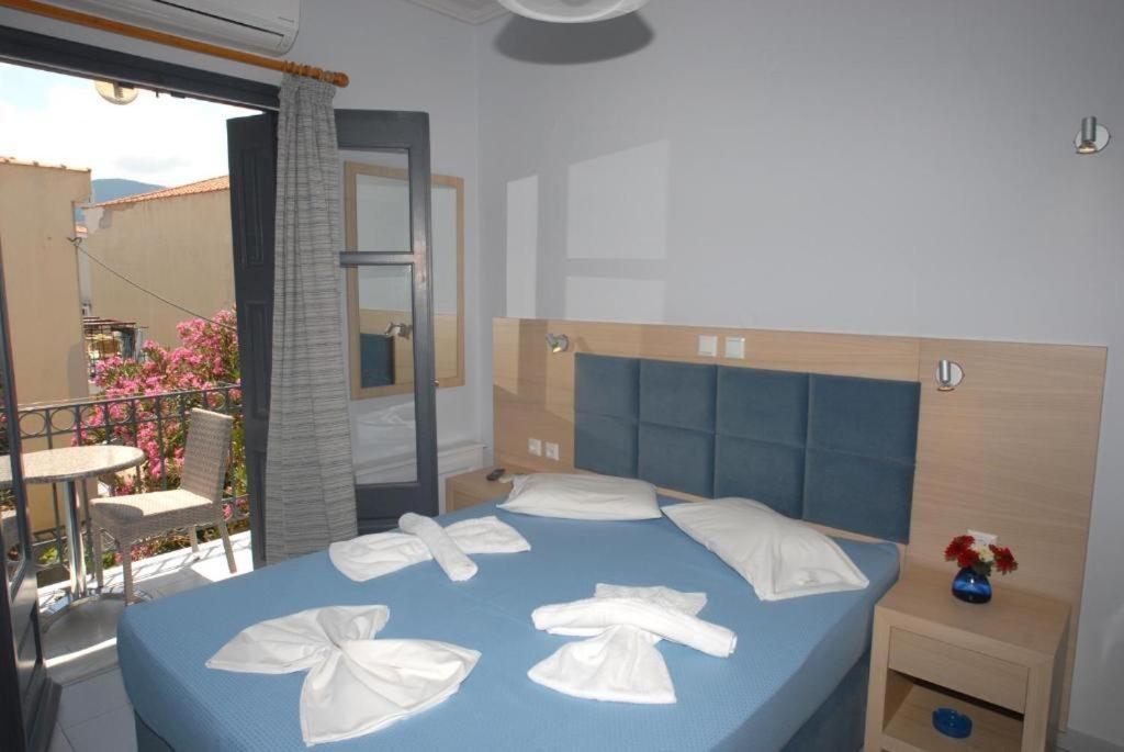 Irene Rooms & Studios Petra