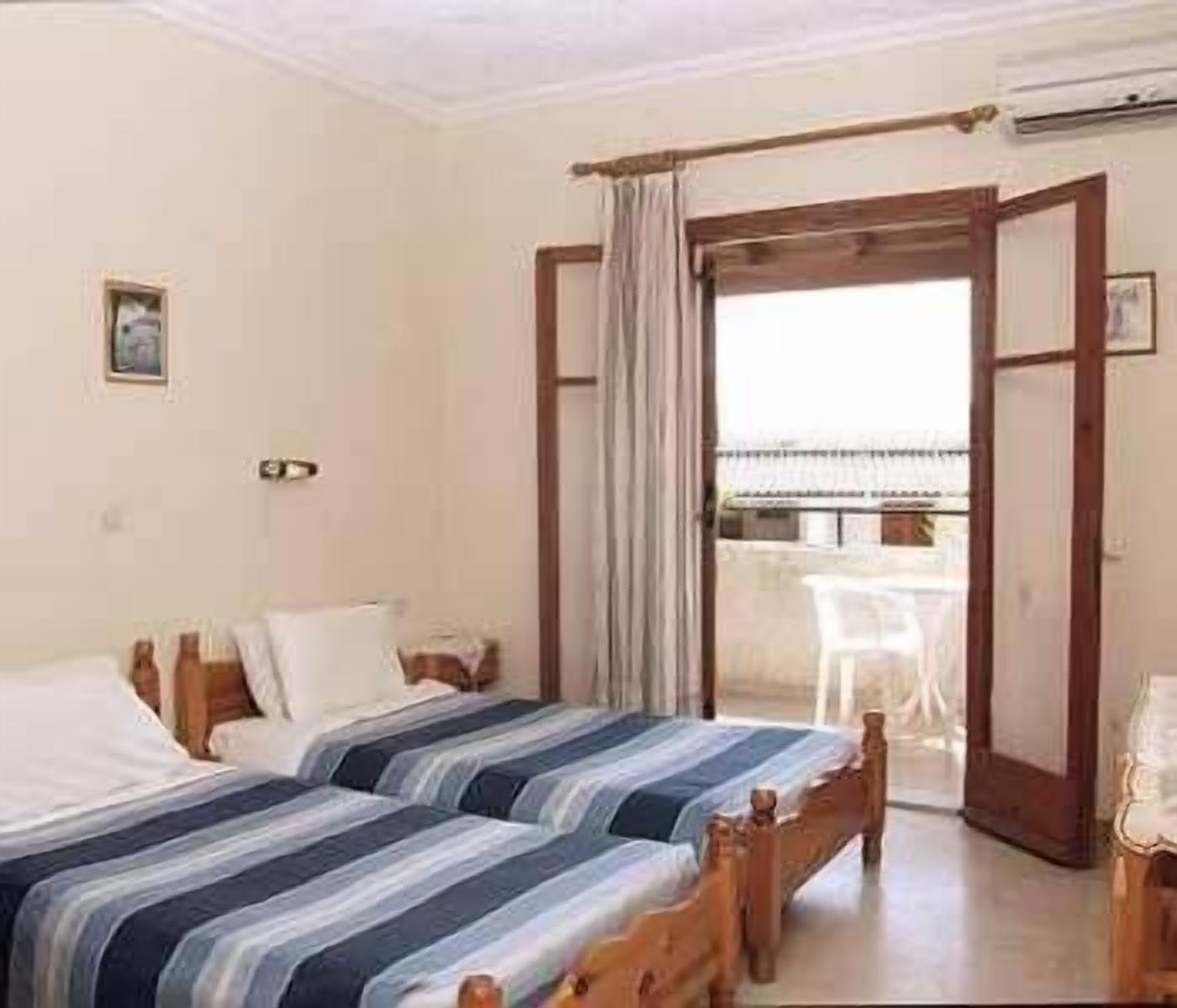 Leftis Romantica Aparthotel