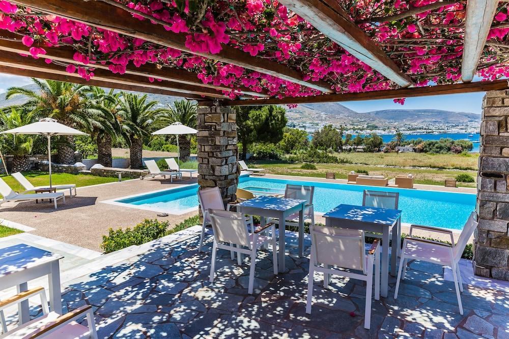 Roses Hotel Parikia (Paros)