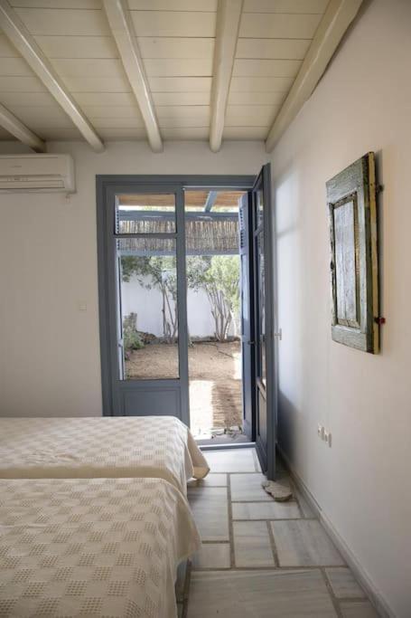 Beachfront 2br - Free Parking Livadi (Serifos)