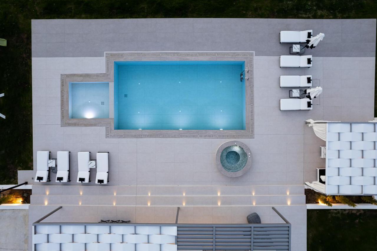 Alma Villa, 2000m2 Luxury Living, By Thinkvilla Villa Angeliana (Crete)
