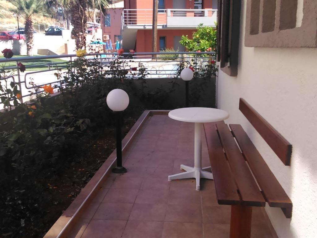Hotel Fotula Agia Pelagia (Crete)