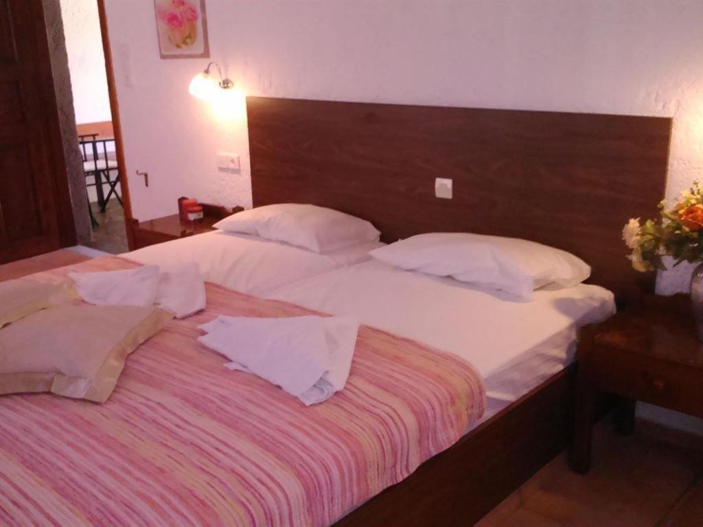 Fotula 3*