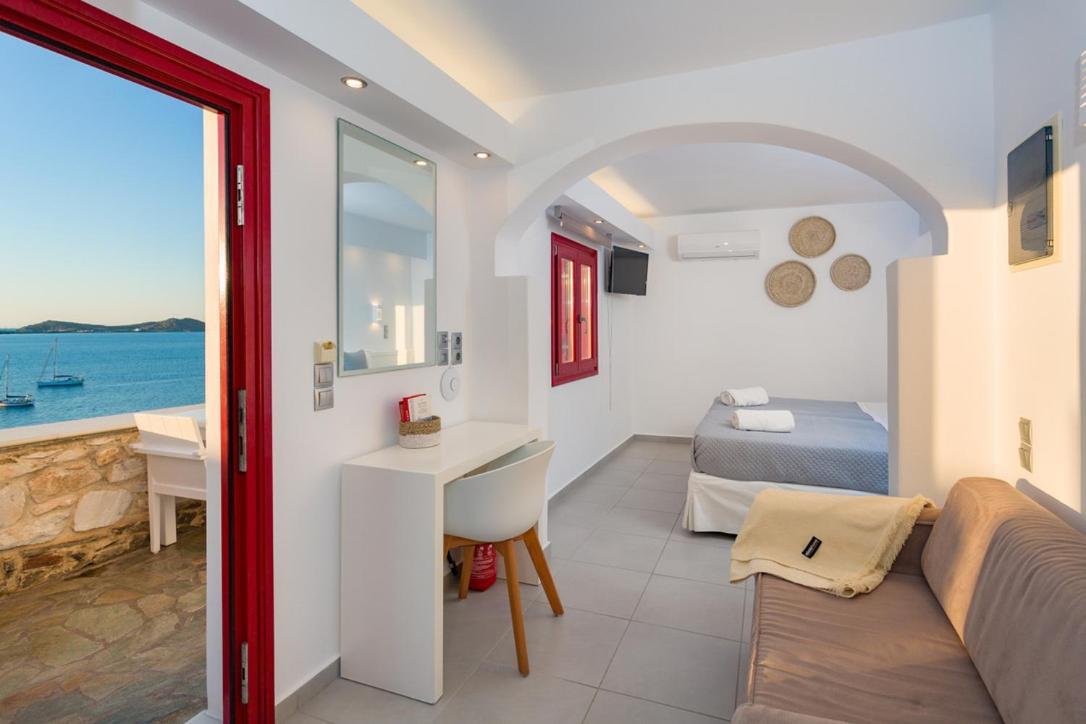 Katerina Mare 2* Naousa (Paros)