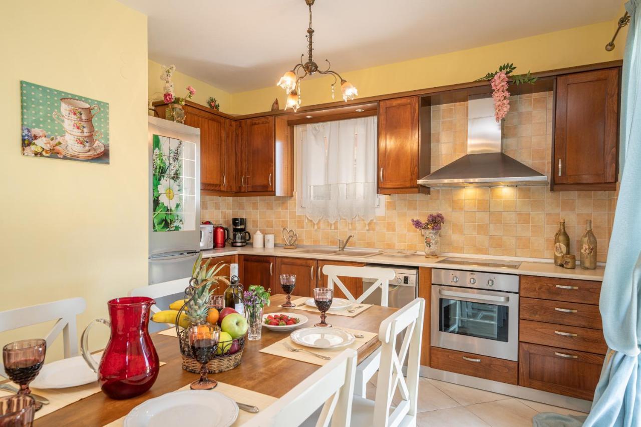 Stunning Tranquil Villa With Private Pool Villa *