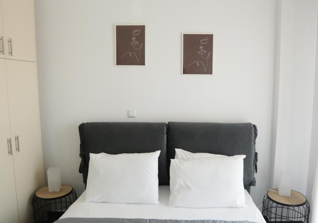 Sea View Apartment *