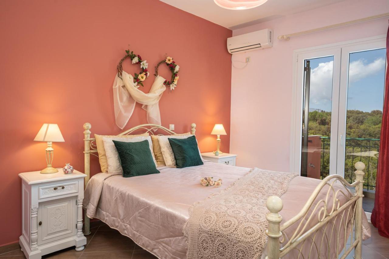 Villa Superb With Private Pool Peaceful Location