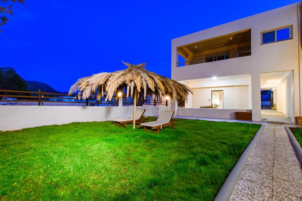Coastal 1 Apartment