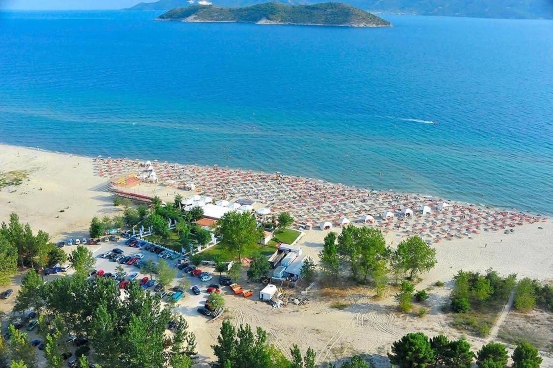 Sea View *
