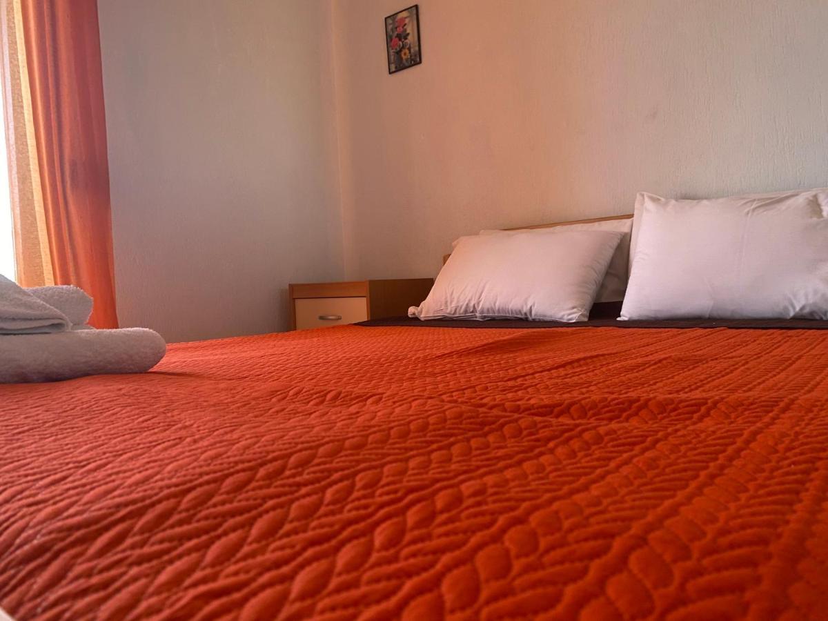 House Apartmens Mola Kalyva