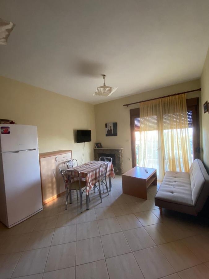 House Apartmens Mola Kalyva