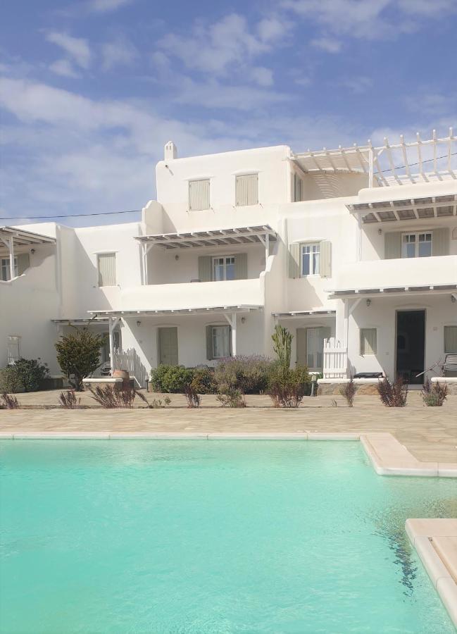 Yakinthos Aparthotel Panormos (Mykonos)