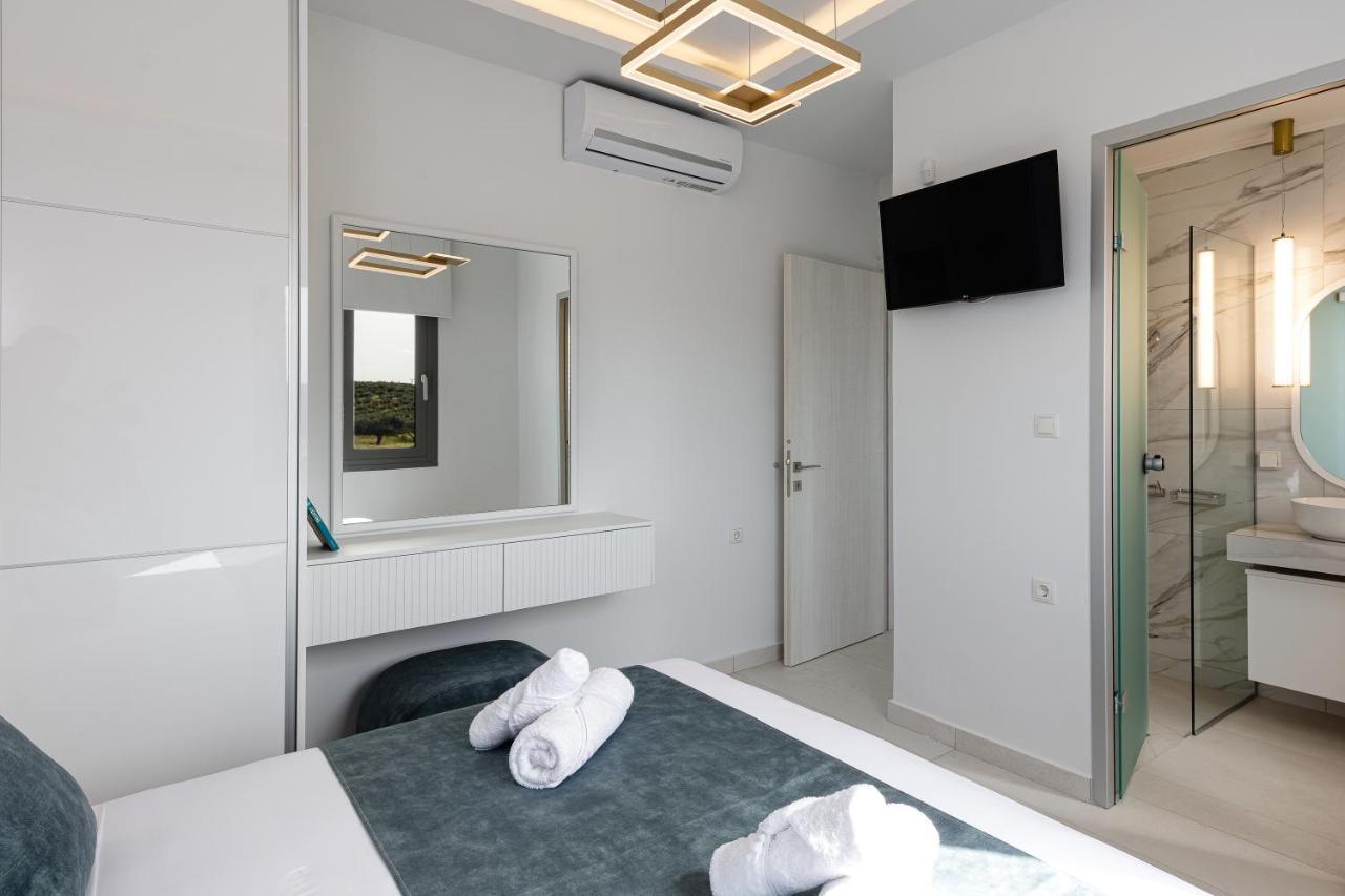 Alma Villa, 2000m2 Luxury Living, By Thinkvilla Angeliana (Crete)