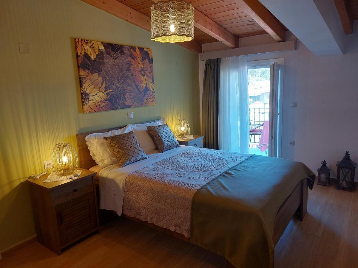 Zoi Luxurious Seaview Retreat Apartment