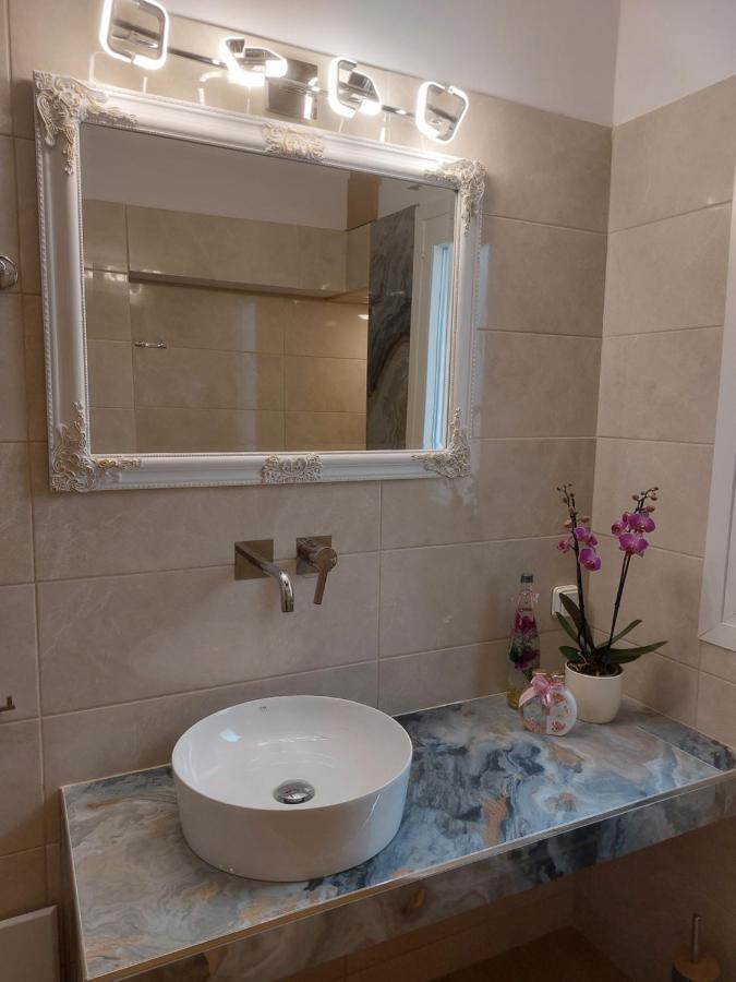 Apartment Zoi Luxurious Seaview Retreat *