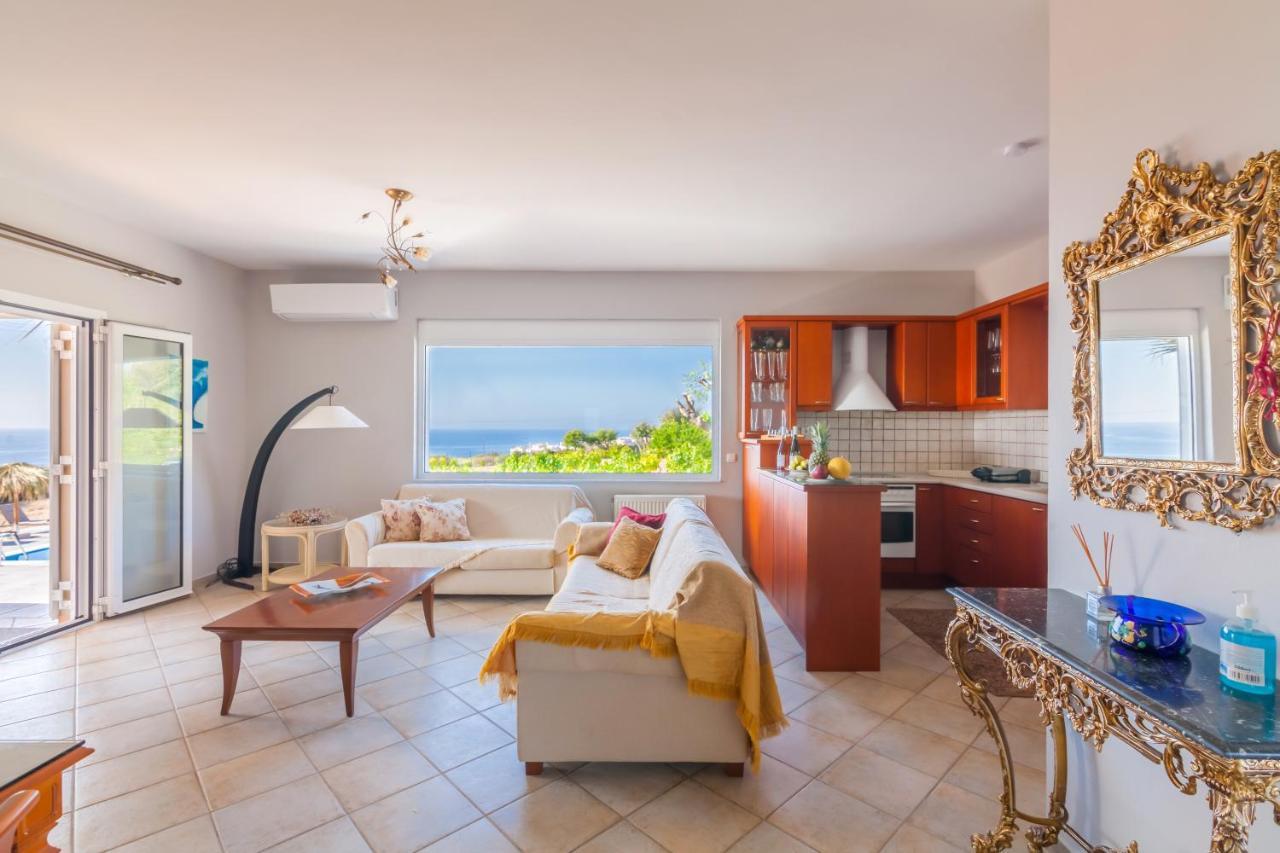 Chrysalida, Unspeakble Views And Privacy! Villa