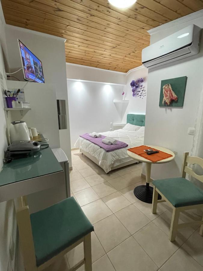 Orange House Apartment