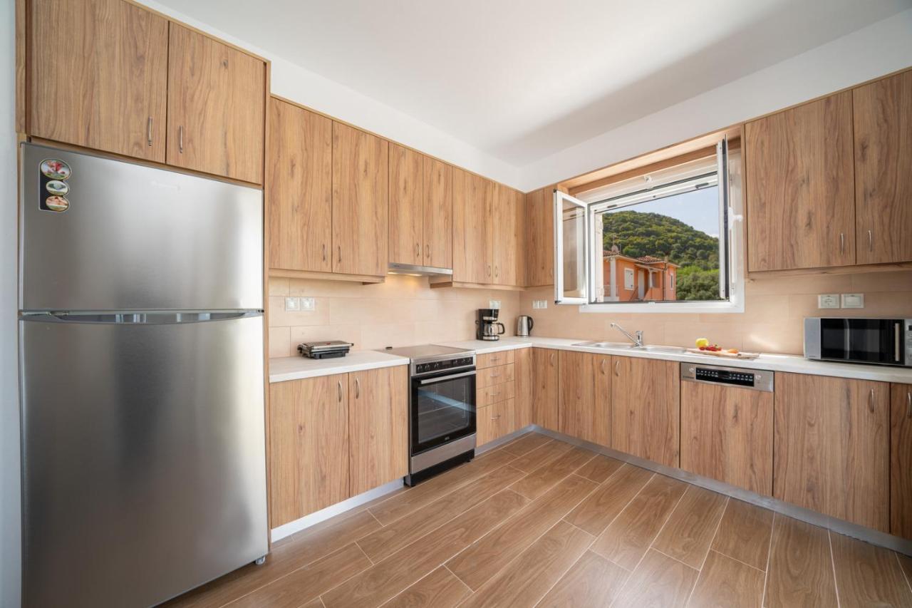 Ilias Apartment *