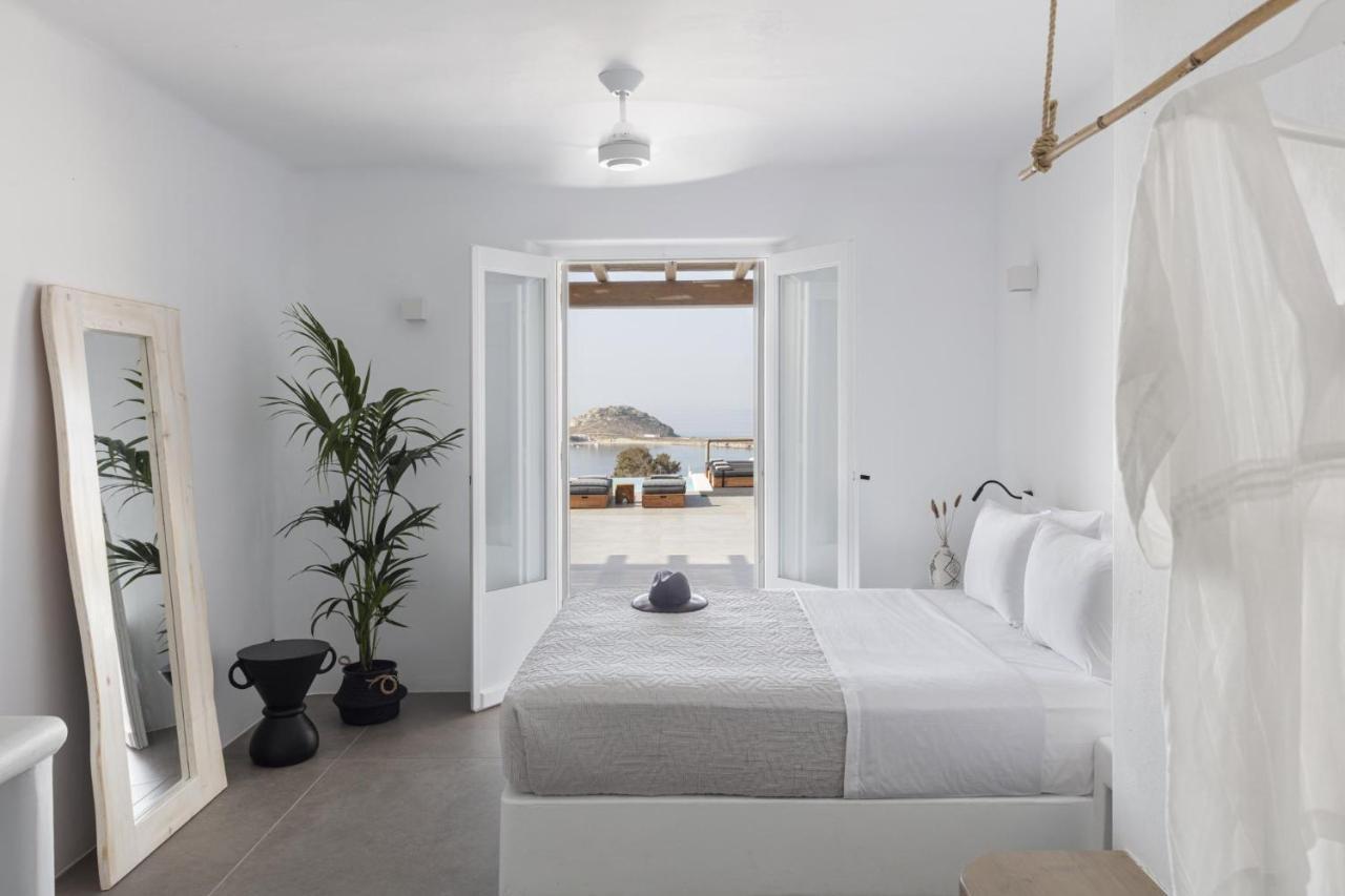 Villa Agapi, 2 Min Walk To The & Heated Pool, By Red Windmill Kalafatis