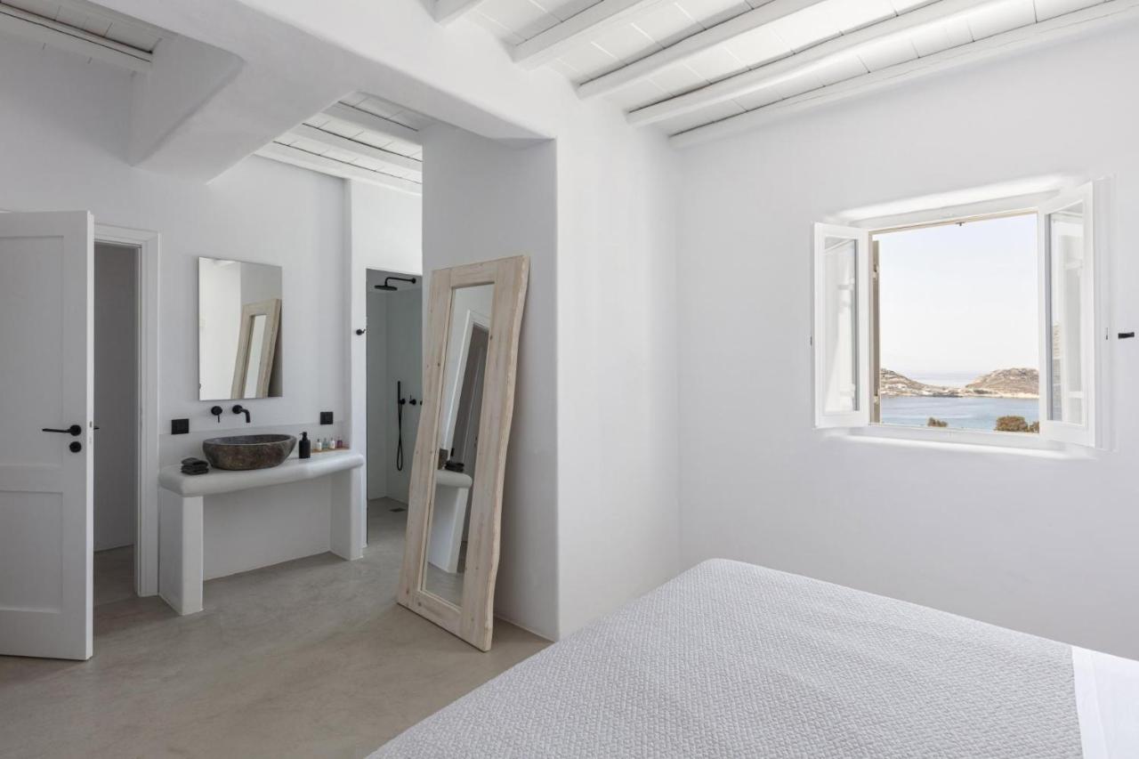 Villa Agapi, 2 Min Walk To The & Heated Pool, By Red Windmill Kalafatis