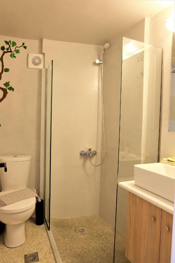 Remvi Assos Apartment *