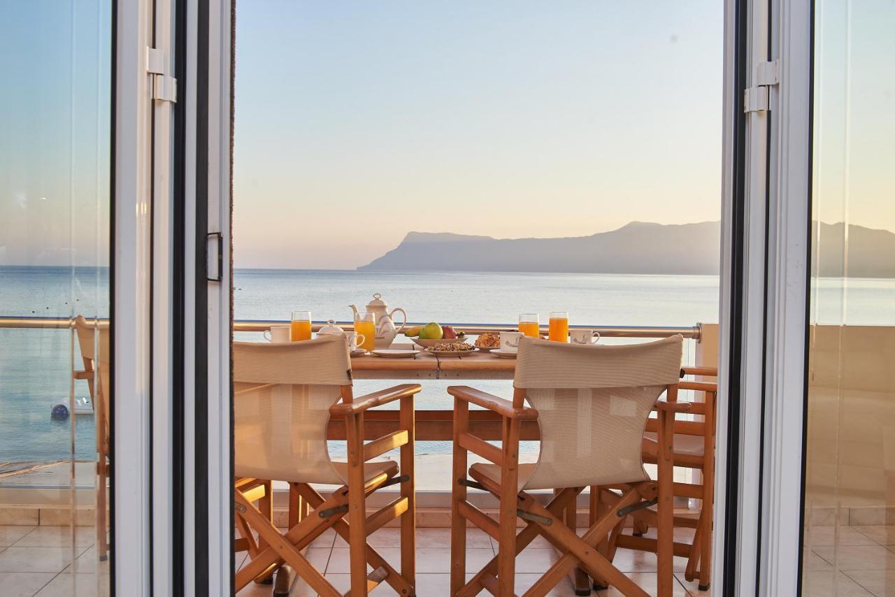 Sea View House *