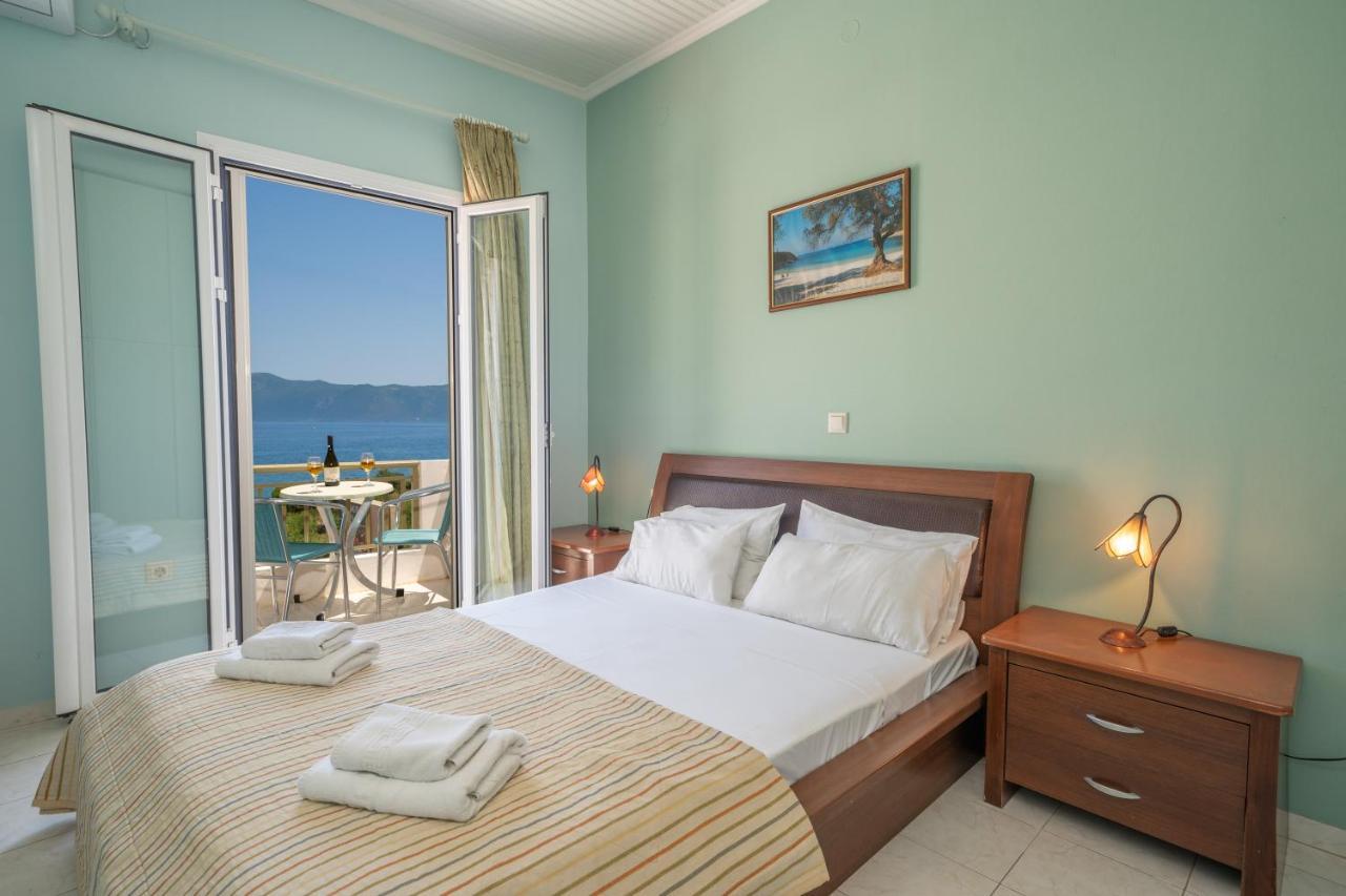Apartment Makis Village-apartments