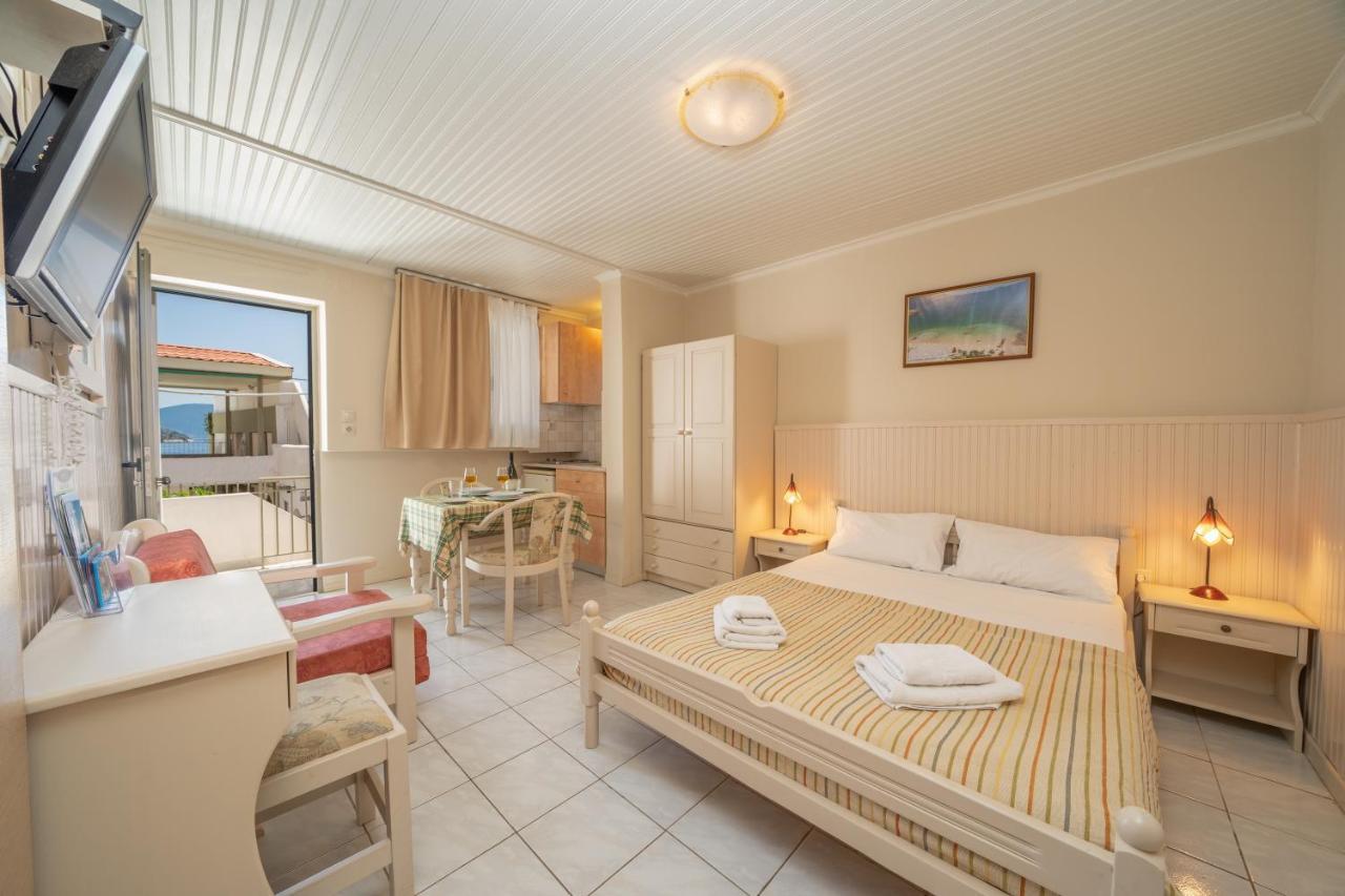 Makis Village-apartments