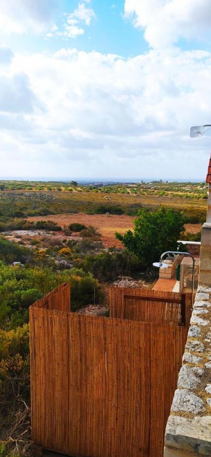 The Carob Tree Holiday home Kambanion