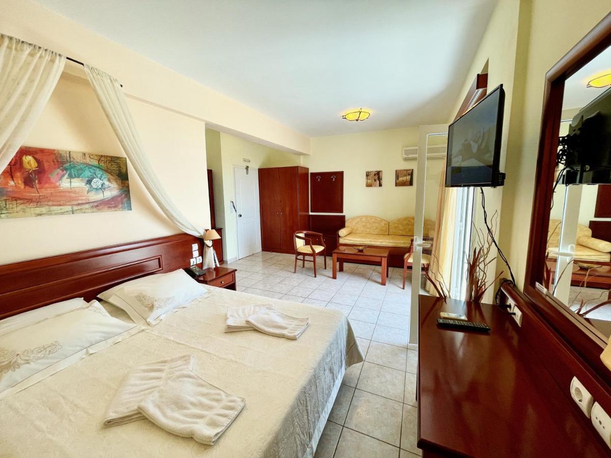 Venardos Hotel 3*