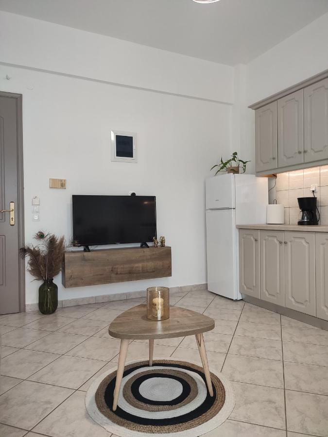 Apartment Olive House Moirai