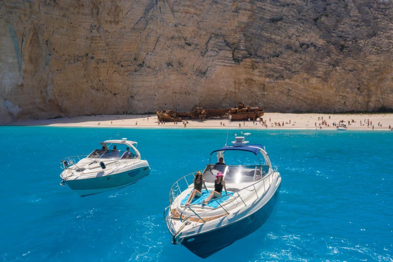 Daily Cruises Private Yachts Botel Zakynthos Town