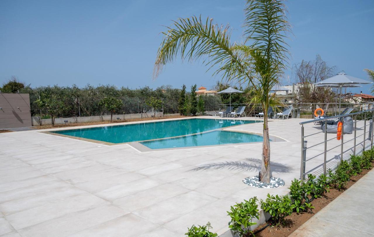 Destino Luxury Apts Apartment *