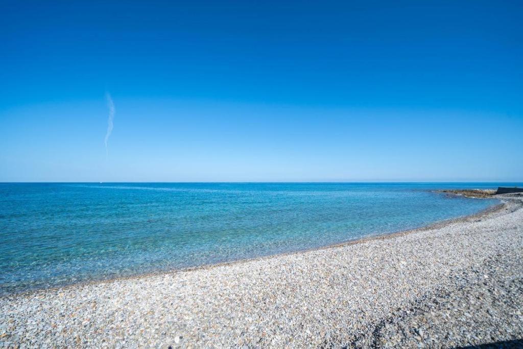 Apartment Terrazeus - Stone House Beachfront 1 Milatos