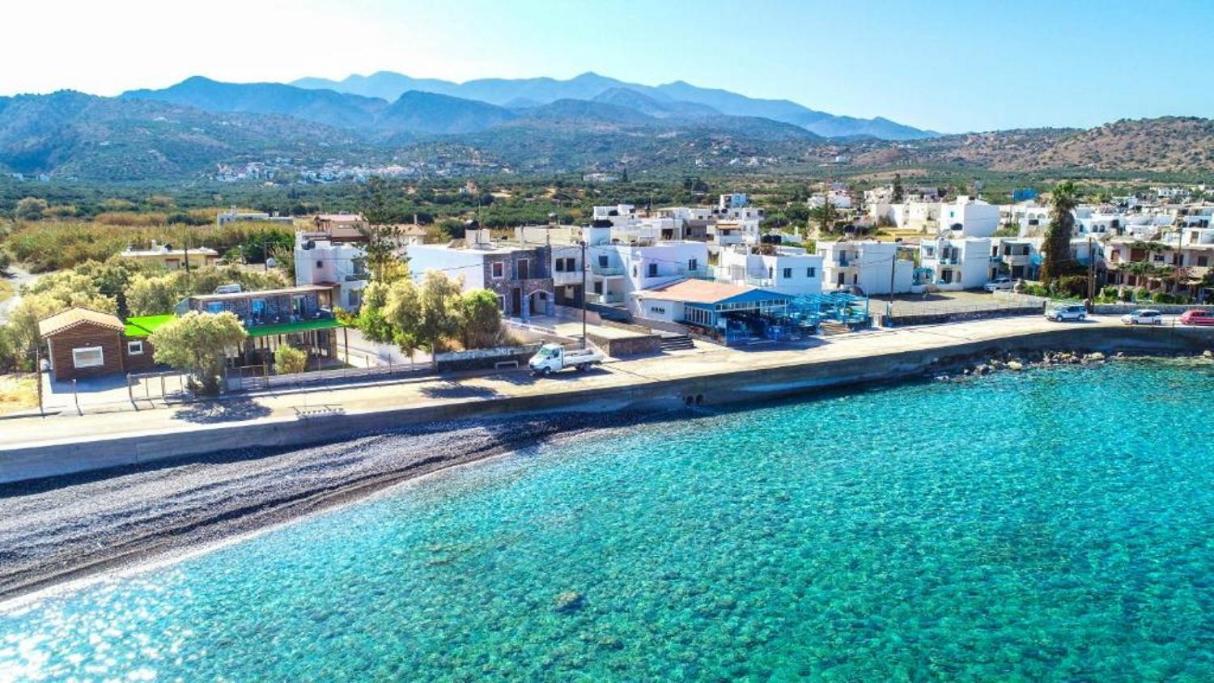 Apartment Terrazeus - Stone House Beachfront 1