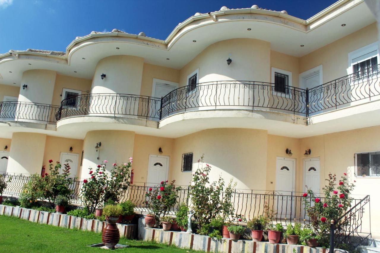 Ilektra Blue & Red Apartment Plataria