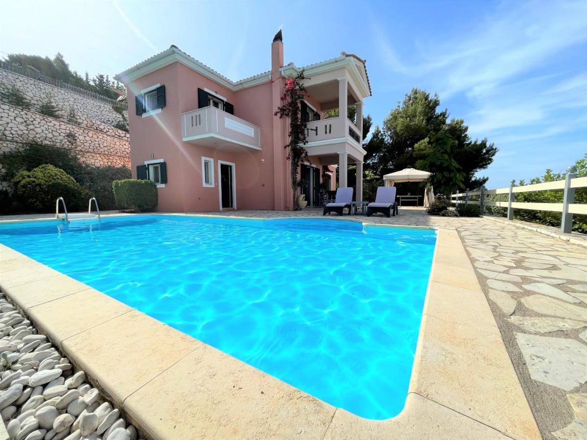 Villa Secluded, Sunset, Beaches, Walk To Village-melina Athanion