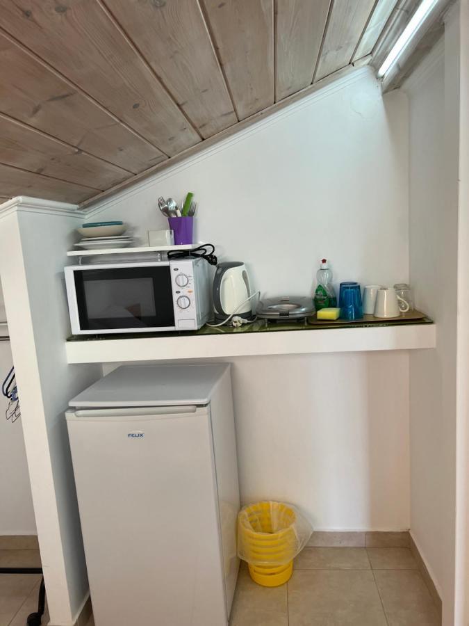 Orange House Apartment