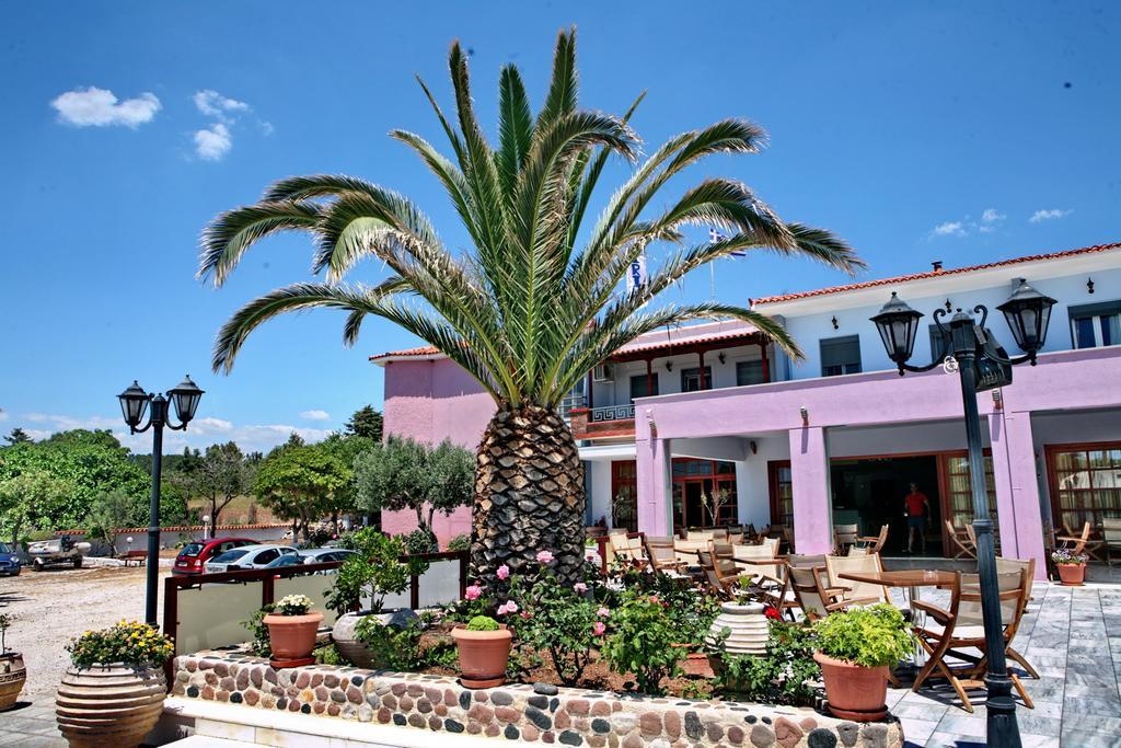 Irini Hotel Apartment *