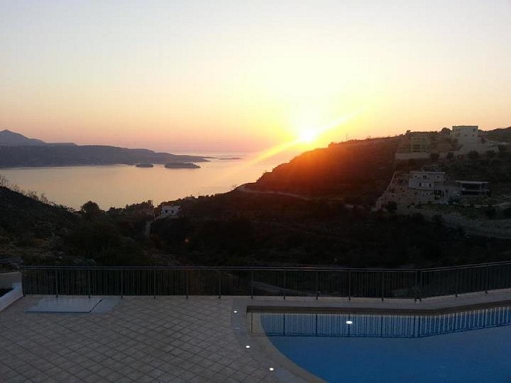 Aptera Paradise Apartment Megala Chorafia