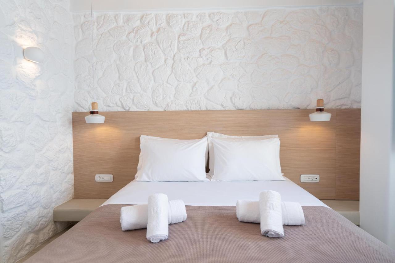 Airth Santorini Suites Apartment Firostefani