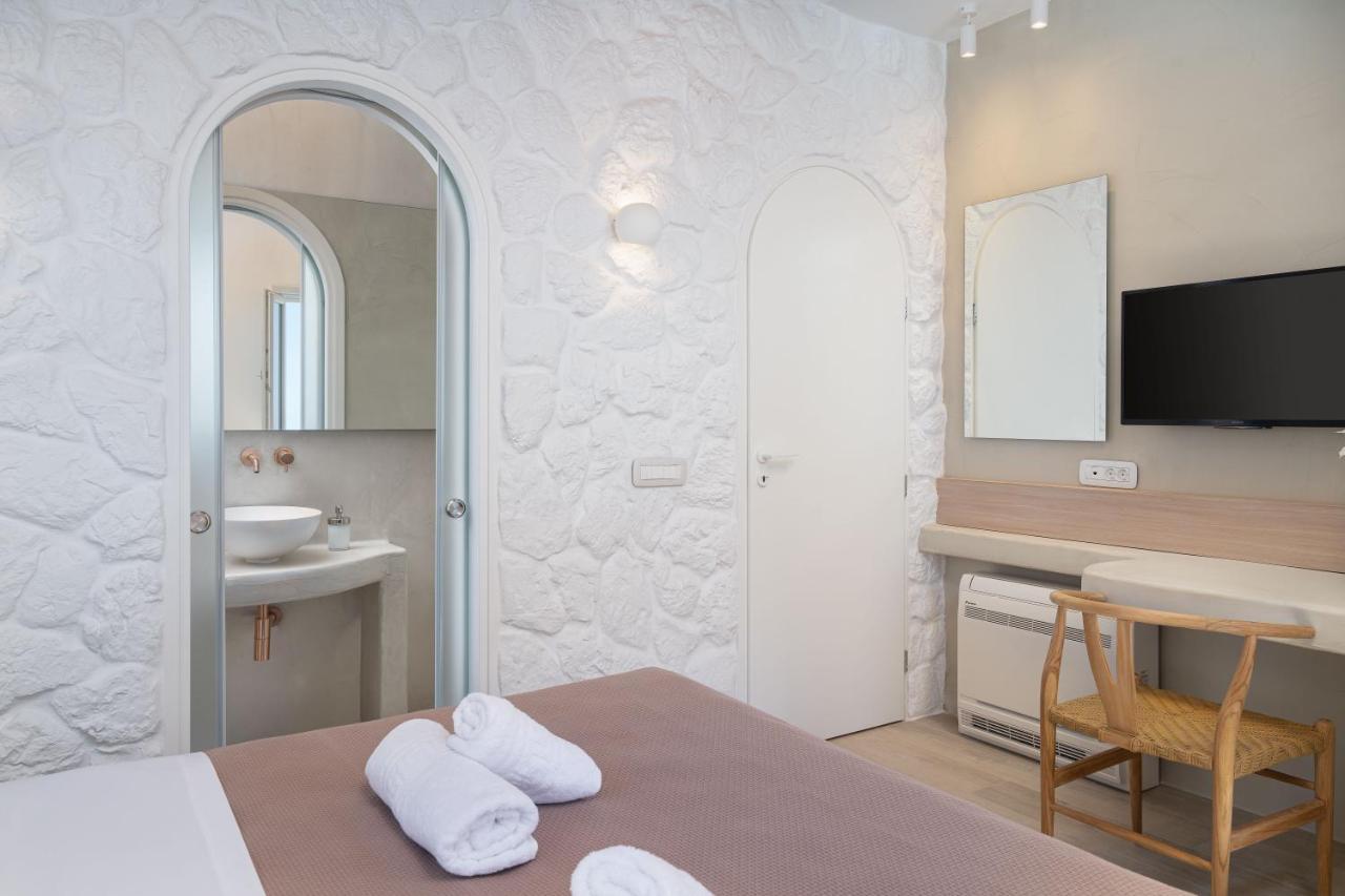 Airth Santorini Suites Apartment Firostefani