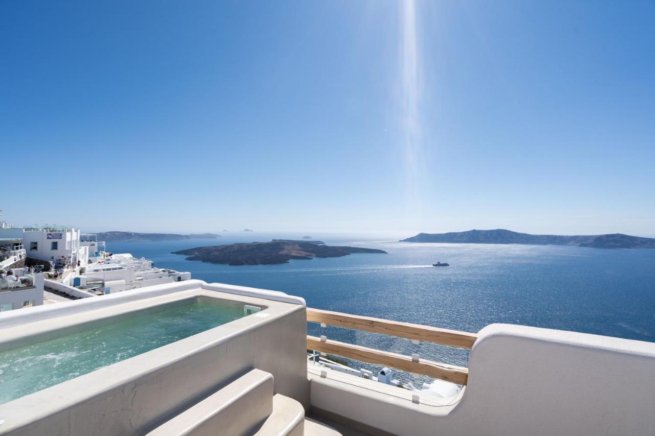 Airth Santorini Suites Apartment